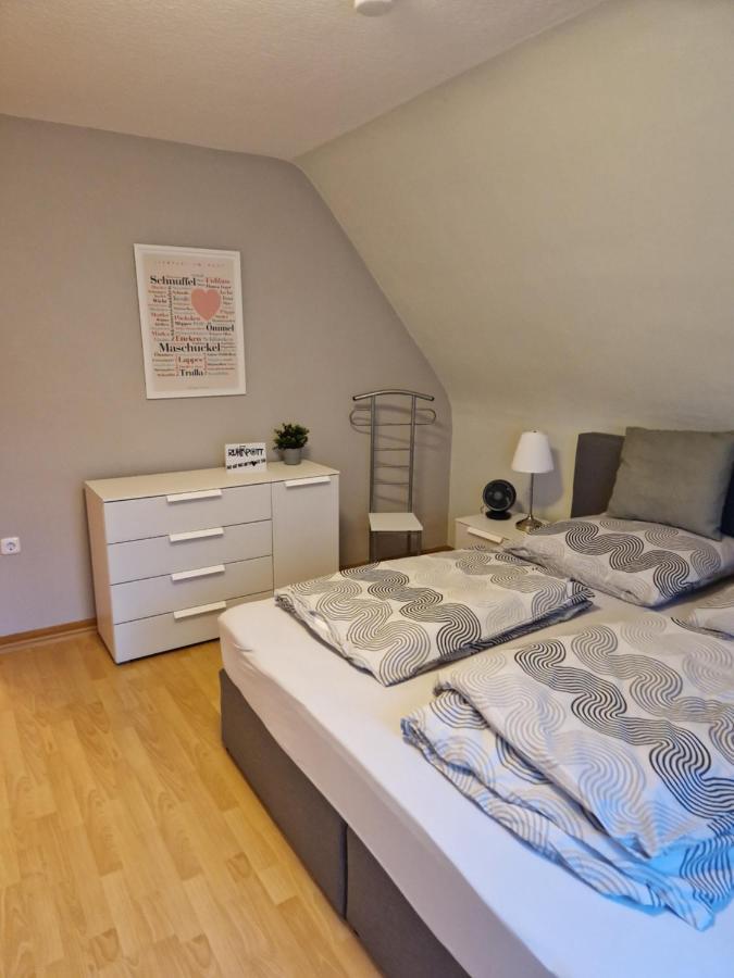 Ruhrpottbude - Private Ferienwohnung Im Herzen Des Ruhrgebiets ボーフム エクステリア 写真
