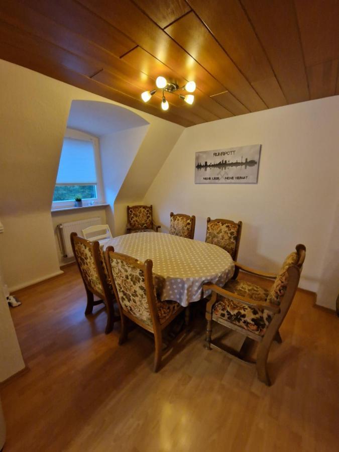 Ruhrpottbude - Private Ferienwohnung Im Herzen Des Ruhrgebiets ボーフム エクステリア 写真